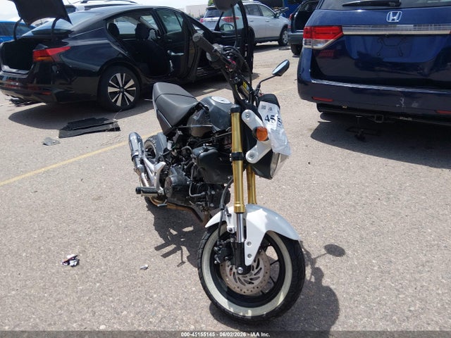 45155145 :رقم المزاد ، MLHJC6113F5108773 vin ، 2015 Honda Grom 125 مزاد بيع