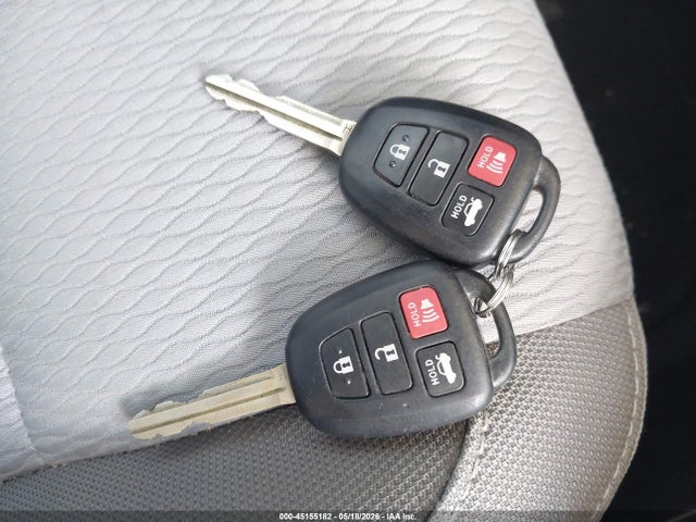 Aukcja sprzedaży 2017 Toyota Corolla Le, vin: 5YFBURHE2HP697500, numer aukcji: 45155182