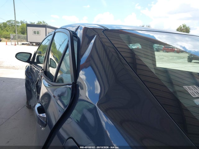 Aukcja sprzedaży 2017 Toyota Corolla Le, vin: 5YFBURHE2HP697500, numer aukcji: 45155182