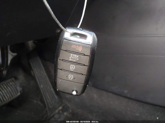 Продаж на аукціоні авто 2015 Kia Soul, vin: KNDJN2A20F7231885, номер лоту: 45155186