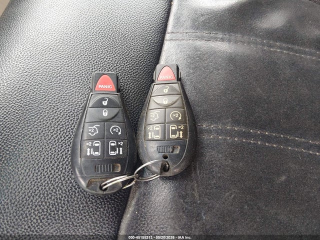 45155213 :رقم المزاد ، 2C4RC1BGXFR753760 vin ، 2015 Chrysler Town & Country Touring مزاد بيع