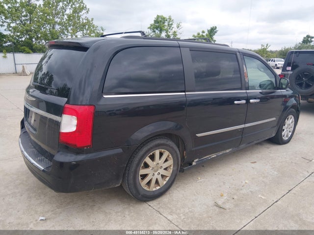 45155213 :رقم المزاد ، 2C4RC1BGXFR753760 vin ، 2015 Chrysler Town & Country Touring مزاد بيع