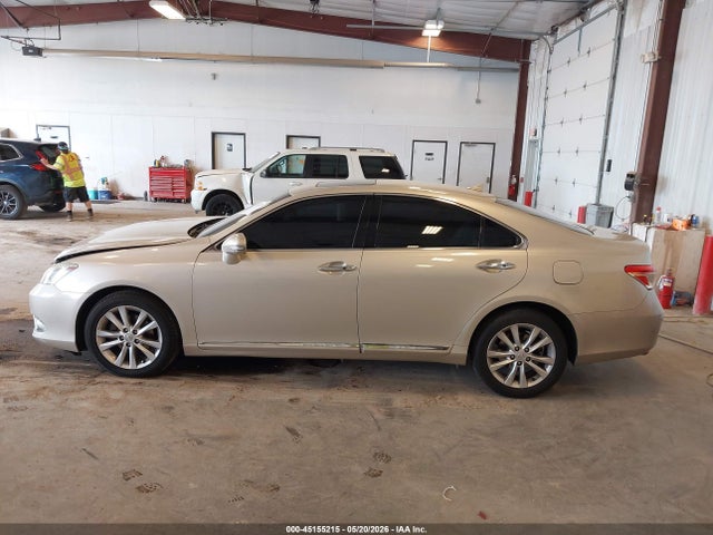 45155215 :رقم المزاد ، JTHBK1EG5B2432703 vin ، 2011 Lexus Es 350 مزاد بيع