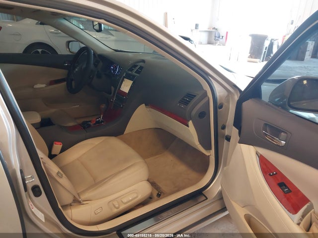 45155215 :رقم المزاد ، JTHBK1EG5B2432703 vin ، 2011 Lexus Es 350 مزاد بيع