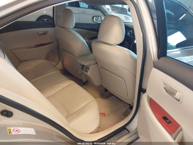 45155215 :رقم المزاد ، JTHBK1EG5B2432703 vin ، 2011 Lexus Es 350 مزاد بيع