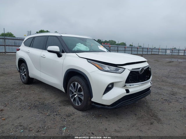 Продаж на аукціоні авто 2020 Toyota Highlander Xle, vin: 5TDHZRAH8LS513421, номер лоту: 45155225