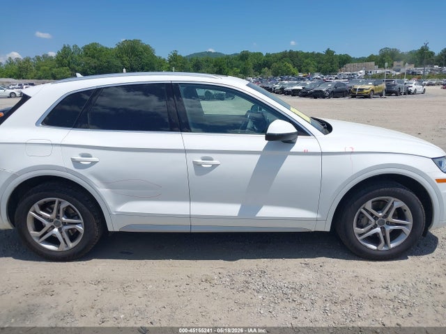 Aukcja sprzedaży 2018 Audi Q5 2.0t Premium/2.0t Tech Premium, vin: WA1BNAFY4J2182234, numer aukcji: 45155241