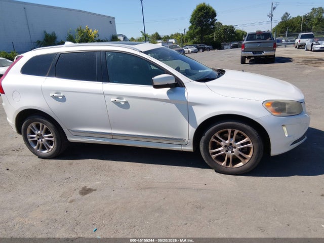 Продаж на аукціоні авто 2015 Volvo Xc60 T5 Platinum, vin: YV440MDM3F2757197, номер лоту: 45155244