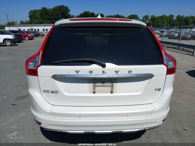 Продаж на аукціоні авто 2015 Volvo Xc60 T5 Platinum, vin: YV440MDM3F2757197, номер лоту: 45155244