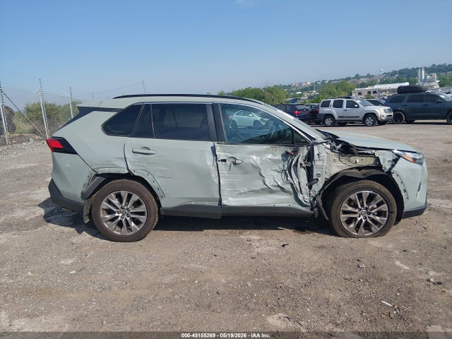 2T3A1RFV4PW364744 Toyota Rav4 Xle Premium