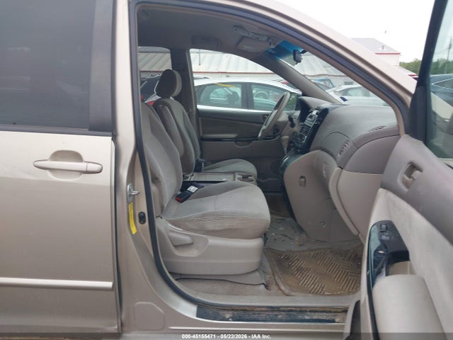 Aukcja sprzedaży 2004 Toyota Sienna Le, vin: 5TDZA23C14S184261, numer aukcji: 45155471
