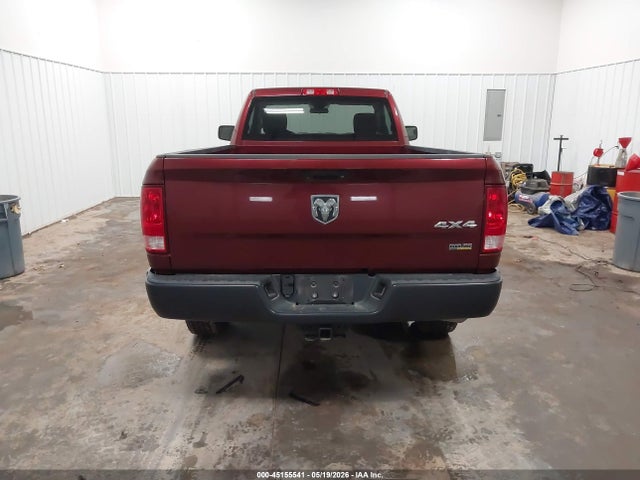 45155541 :رقم المزاد ، 3C6JR7DG9HG704724 vin ، 2017 Ram 1500 Tradesman  4x4 8' Box مزاد بيع