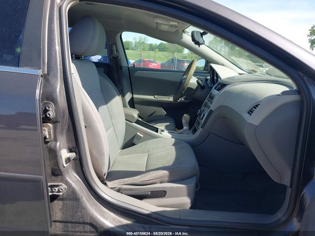 45155624 :رقم المزاد ، 1G1ZB5EB9AF208653 vin ، 2010 Chevrolet Malibu Ls مزاد بيع