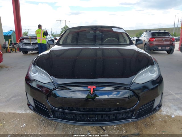 2015 Tesla Model S 70d/85d/p85d მანქანა იყიდება აუქციონზე, vin: 5YJSA1S29FF089913, აუქციონის ნომერი: 45155684