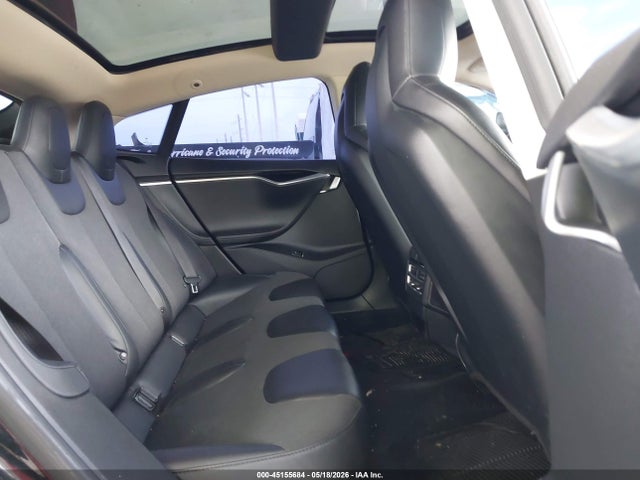 2015 Tesla Model S 70d/85d/p85d მანქანა იყიდება აუქციონზე, vin: 5YJSA1S29FF089913, აუქციონის ნომერი: 45155684