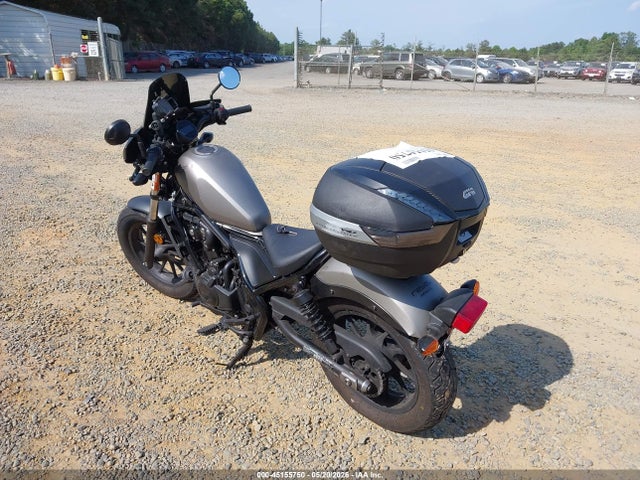 2017 Honda Cmx500 მანქანა იყიდება აუქციონზე, vin: MLHPC5606H5000736, აუქციონის ნომერი: 45155750
