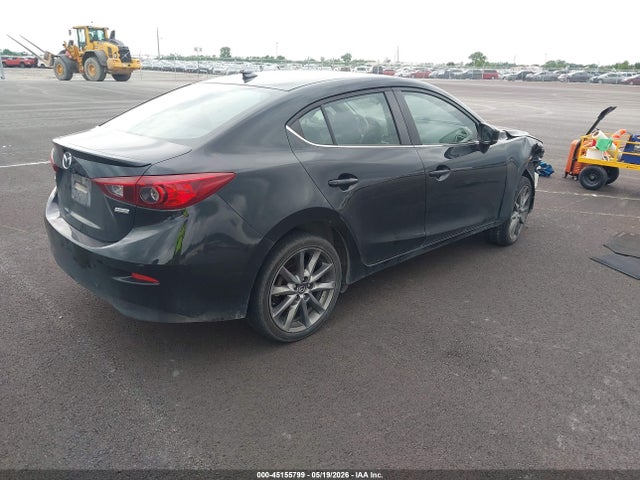 Продажа на аукционе авто 2018 Mazda Mazda3 Touring, vin: 3MZBN1V34JM229070, номер лота: 45155799