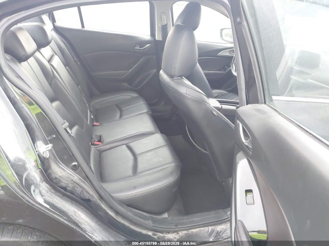 Продажа на аукционе авто 2018 Mazda Mazda3 Touring, vin: 3MZBN1V34JM229070, номер лота: 45155799