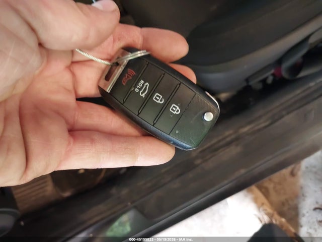 Продажа на аукционе авто 2017 Kia Optima Lx, vin: 5XXGT4L37HG173530, номер лота: 45155833