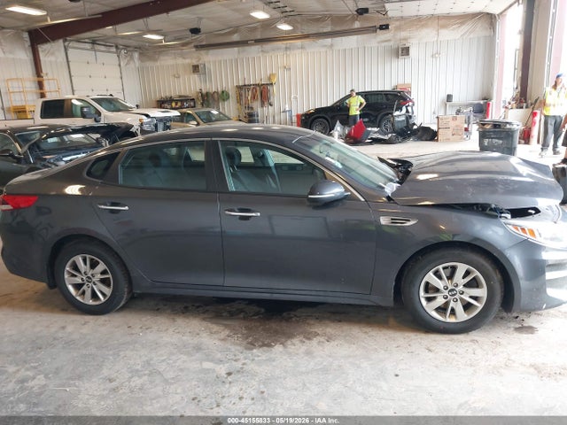 Продажа на аукционе авто 2017 Kia Optima Lx, vin: 5XXGT4L37HG173530, номер лота: 45155833