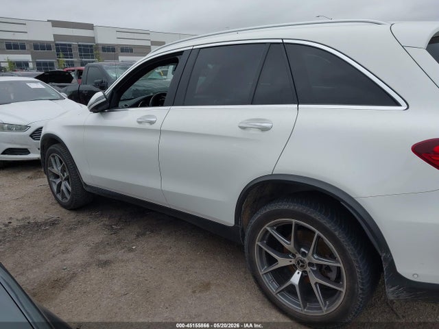 Продажа на аукционе авто 2020 Mercedes-benz Glc 300, vin: W1N0G8DB4LF863819, номер лота: 45155866