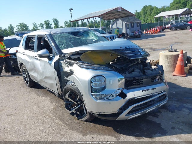 Продаж на аукціоні авто 2022 Mitsubishi Outlander Black Edition S-awc/se 2.5 S-awc/se Launch Edition S-awc, vin: JA4J4UA88NZ011670, номер лоту: 45155886