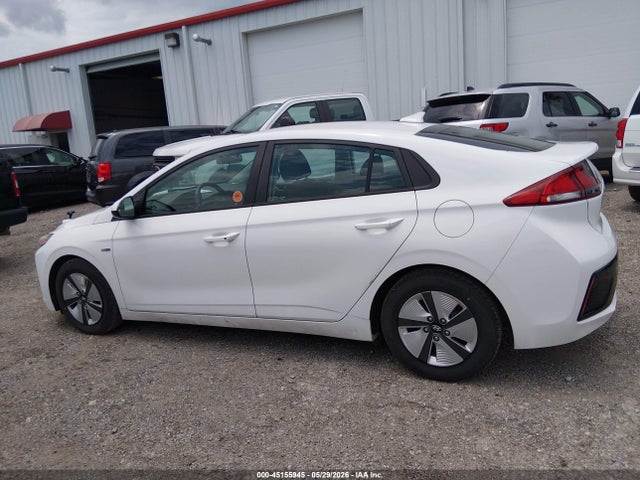 Продажа на аукционе авто 2018 Hyundai Ioniq Hybrid Blue, vin: KMHC65LC1JU100127, номер лота: 45155945