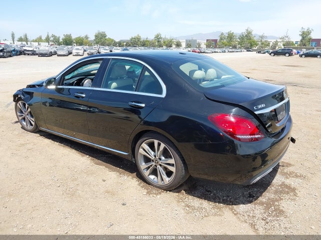 Mercedes-Benz C 300 2019 55SWF8DB3KU307541 Image 3