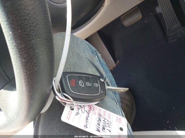 Hyundai SONATA SE 2017 5NPE24AF7HH454156 Image 11