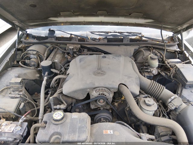 2001 Ford Crown Victoria Lx მანქანა იყიდება აუქციონზე, vin: 2FAFP74W41X132586, აუქციონის ნომერი: 45156080
