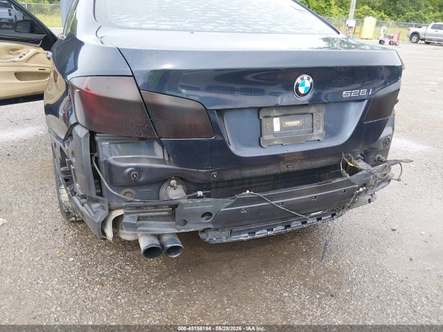 2013 Bmw 528i მანქანა იყიდება აუქციონზე, vin: WBAXG5C5XDD232048, აუქციონის ნომერი: 45156194