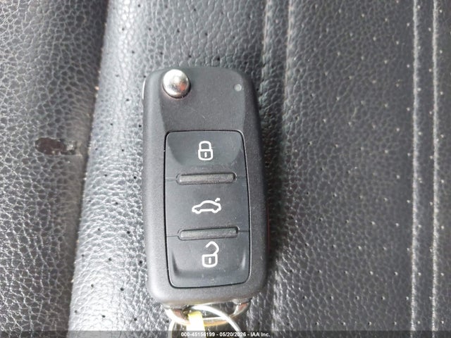 45156199 :رقم المزاد ، 3VW4T7AJ6JM204922 vin ، 2018 Volkswagen Jetta 2.0t Gli مزاد بيع