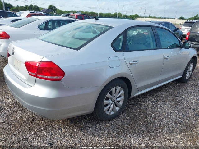 Aukcja sprzedaży 2012 Volkswagen Passat 2.5l S, vin: 1VWAH7A39CC046490, numer aukcji: 45156224