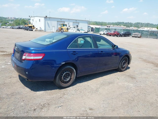 45156225 :رقم المزاد ، 4T1BF3EK2AU516479 vin ، 2010 Toyota Camry Le مزاد بيع