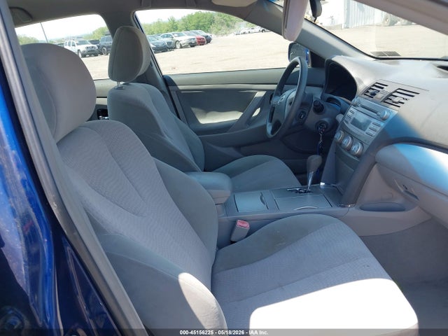 45156225 :رقم المزاد ، 4T1BF3EK2AU516479 vin ، 2010 Toyota Camry Le مزاد بيع