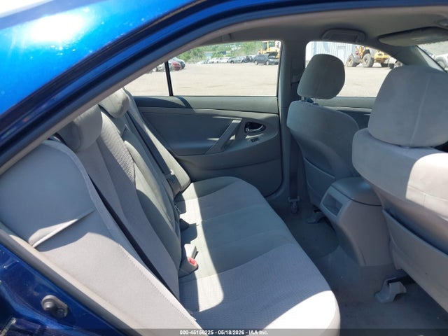 45156225 :رقم المزاد ، 4T1BF3EK2AU516479 vin ، 2010 Toyota Camry Le مزاد بيع