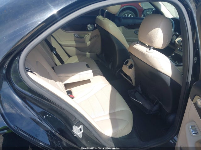 Aukcja sprzedaży 2015 Mercedes-benz C 300 4matic/luxury 4matic/sport 4matic, vin: 55SWF4KB4FU014880, numer aukcji: 45156271
