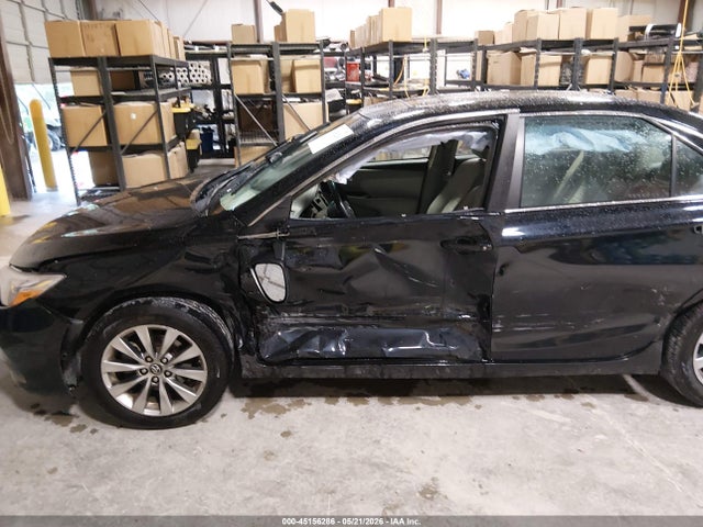 2016 Toyota Camry Xle მანქანა იყიდება აუქციონზე, vin: 4T1BF1FK0GU588115, აუქციონის ნომერი: 45156286