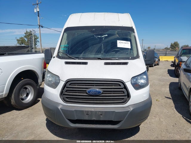 1FTNR2XG3FKA94124 Ford Transit-250
