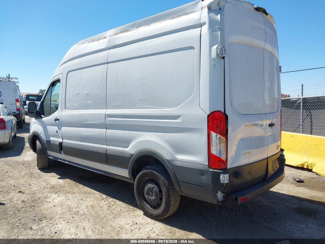 1FTNR2XG3FKA94124 Ford Transit-250