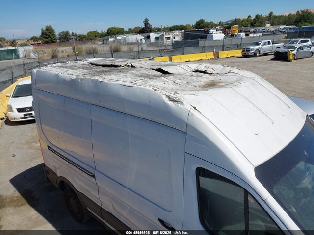 1FTNR2XG3FKA94124 Ford Transit-250