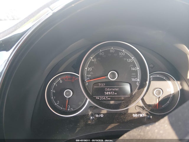 45156311 :رقم المزاد ، 3VWFD7AT1JM703117 vin ، 2018 Volkswagen Beetle 2.0t Coast/2.0t S مزاد بيع