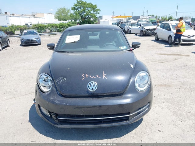 45156350 :رقم المزاد ، 3VWVA7AT0DM618424 vin ، 2013 Volkswagen Beetle 2.0t Turbo مزاد بيع