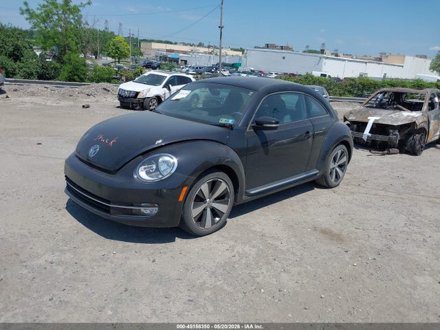 45156350 :رقم المزاد ، 3VWVA7AT0DM618424 vin ، 2013 Volkswagen Beetle 2.0t Turbo مزاد بيع