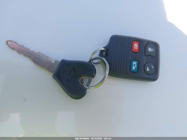 45156445 :رقم المزاد ، 1FAFP13P5XW292200 vin ، 1999 Ford Escort Se مزاد بيع