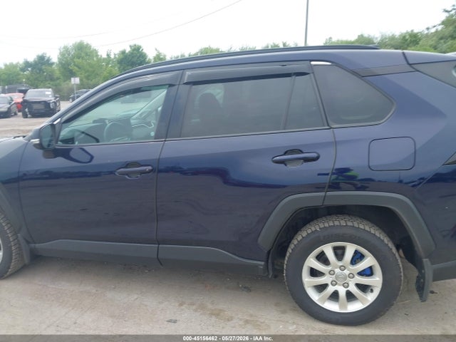 Продажа на аукционе авто 2019 Toyota Rav4 Xle Premium, vin: 2T3A1RFV3KC001944, номер лота: 45156462