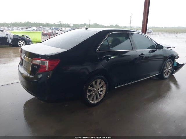 2014 Toyota Camry Xle მანქანა იყიდება აუქციონზე, vin: 4T4BF1FK9ER438989, აუქციონის ნომერი: 45156558