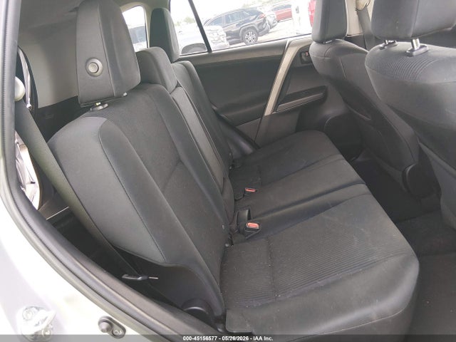 Toyota RAV4 LE 2016 2T3ZFREV9GW240801 Image 17