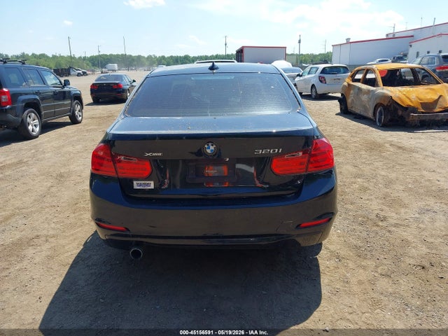 45156591 :رقم المزاد ، WBA3C3C50FK202926 vin ، 2015 Bmw 320i Xdrive مزاد بيع