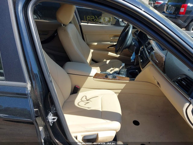 45156591 :رقم المزاد ، WBA3C3C50FK202926 vin ، 2015 Bmw 320i Xdrive مزاد بيع
